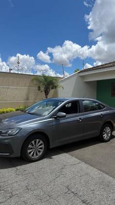 VOLKSWAGEN VIRTUS 1.0 170 TSI AUTOMÁTICO